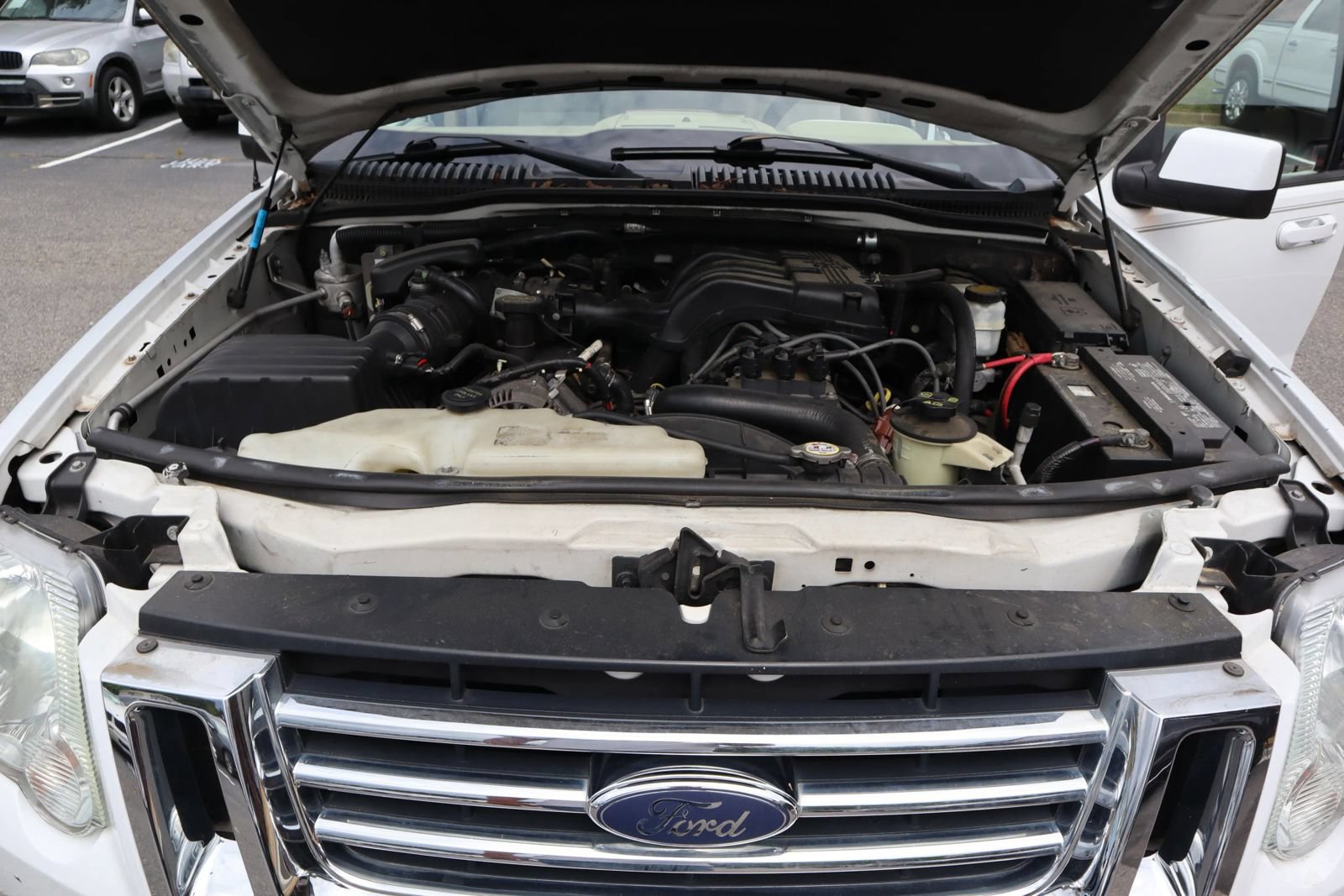 Used 2006 Ford Explorer Eddie Bauer RWD image 32