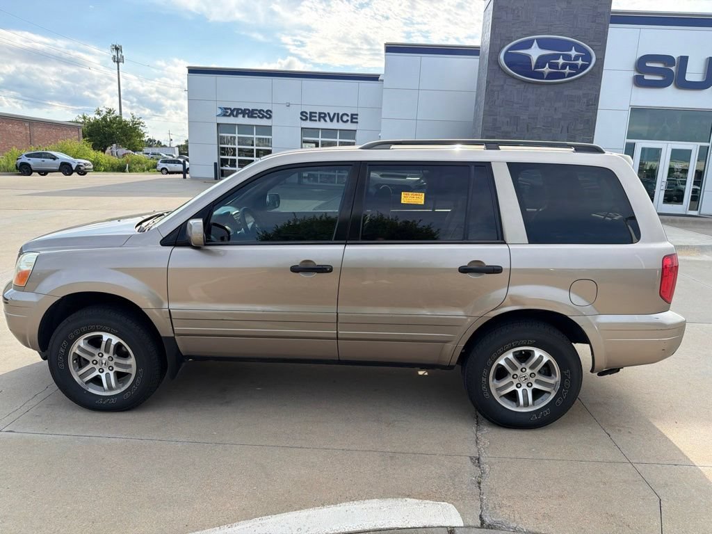 Used 2004 Honda Pilot EX image 10