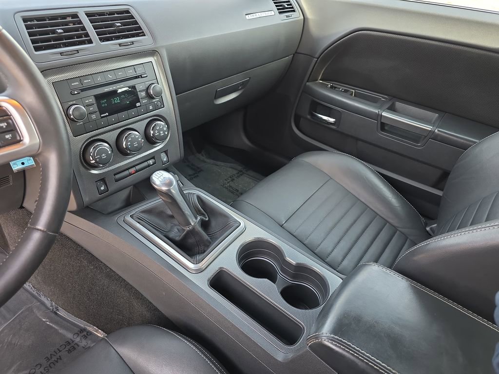 Used 2012 Dodge Challenger R/T image 23