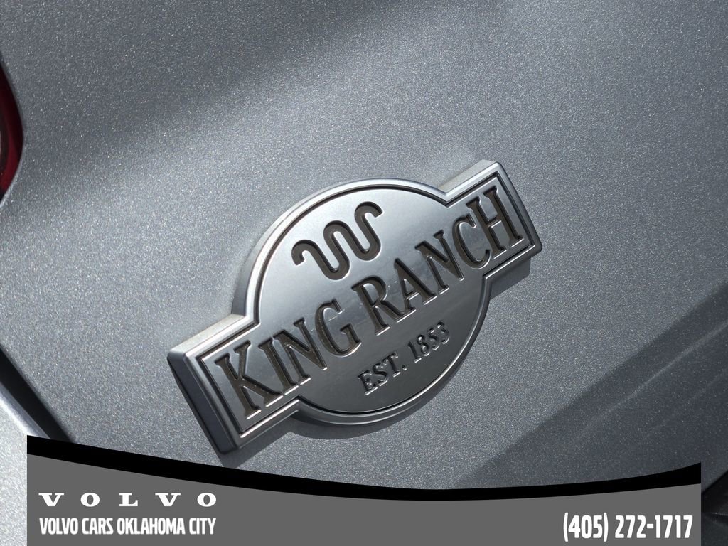 Used 2022 Ford Explorer King Ranch w/ Premium Technology Package image 10