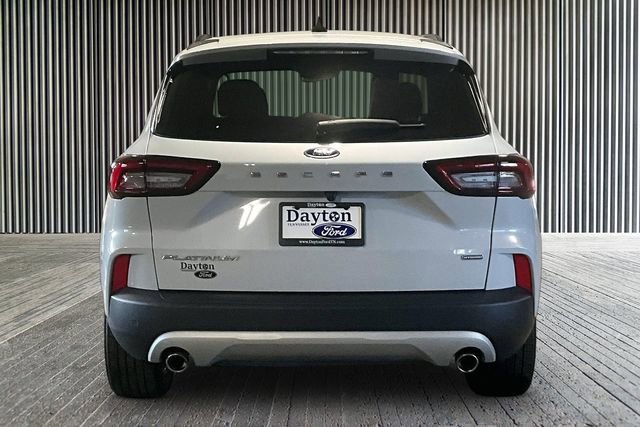 Used 2025 Ford Escape Platinum w/ Premium Technology Package FWD image 4