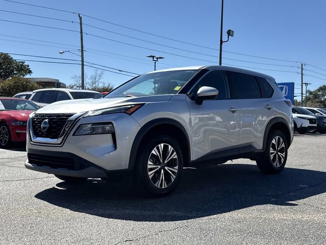 Used 2023 Nissan Rogue SV image 9