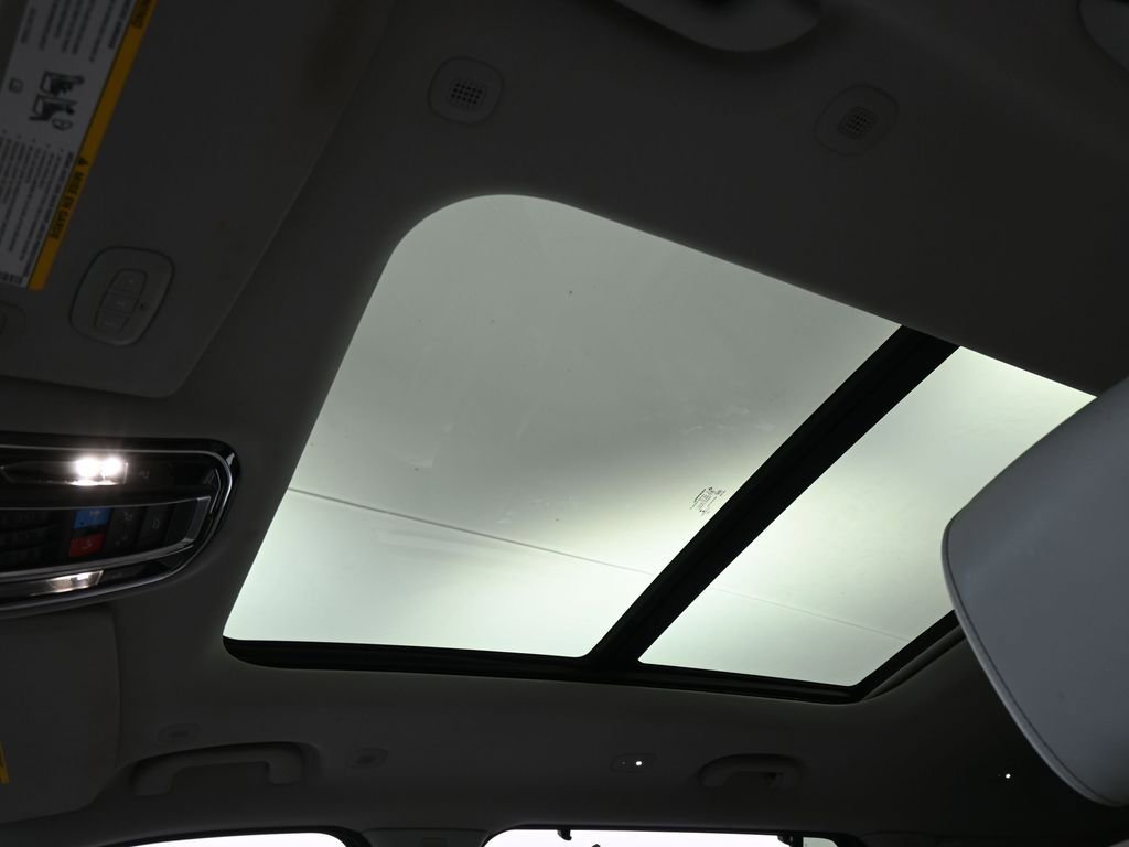 Used 2023 Jeep Grand Cherokee L Summit w/ Luxury Tech Group V image 11