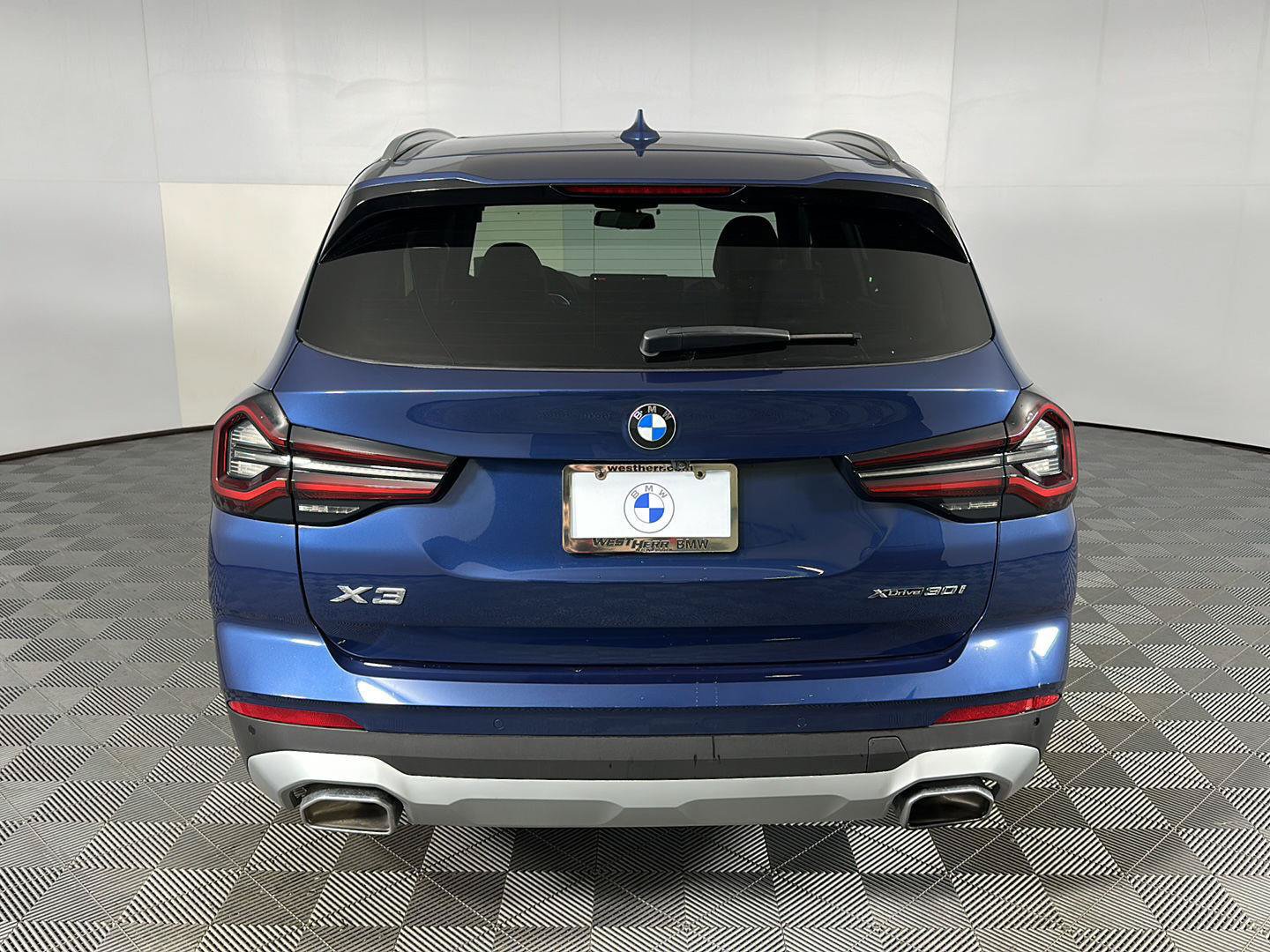 Used 2024 BMW X3 xDrive30i w/ Premium Package AWD/4WD image 25
