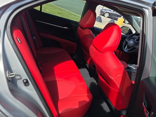 Used 2020 Toyota Camry XSE image 14