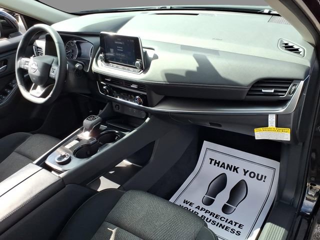 Used 2026 Nissan Rogue SV image 12