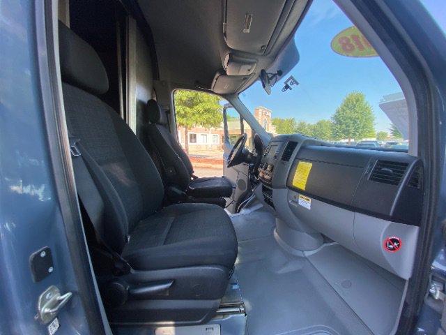 Used 2018 Mercedes-Benz Sprinter 2500 image 27