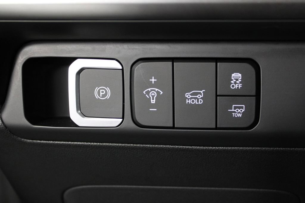 Certified 2025 Hyundai Santa Fe XRT image 24