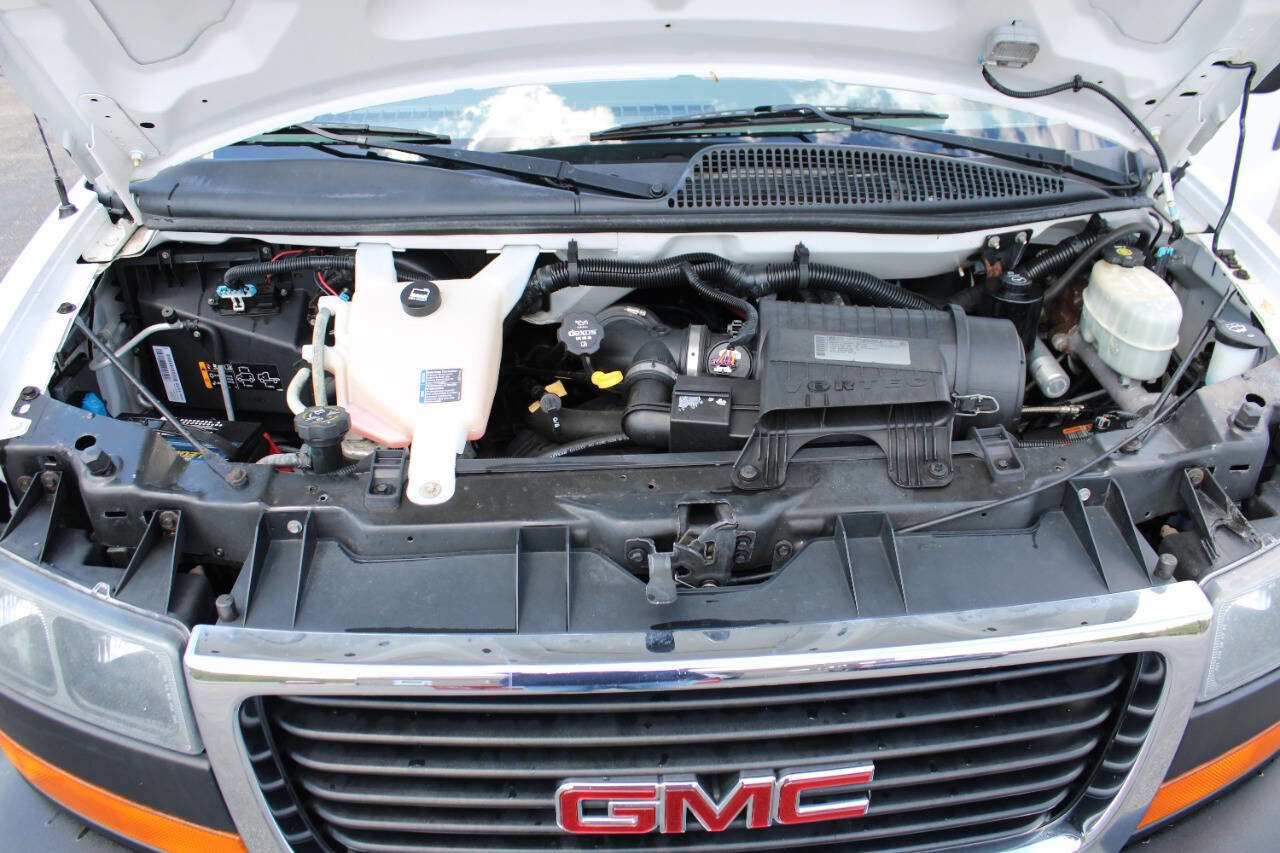 Used 2014 GMC Savana 1500 LT w/ LT Preferred Equipment Group RWD image 10
