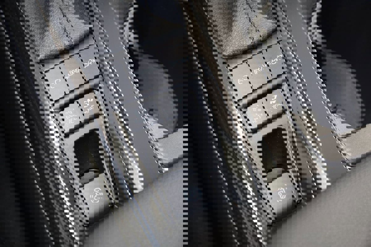 Used 2025 Toyota Camry SE image 26