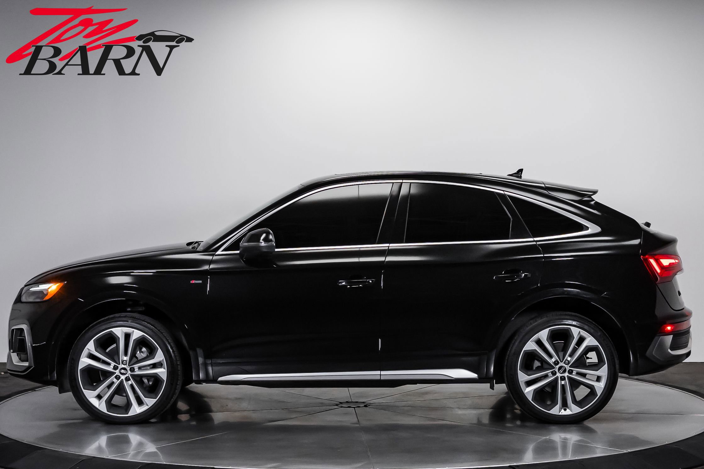 Used 2021 Audi Q5 2.0T Premium Plus w/ Premium Plus Package AWD/4WD video 2