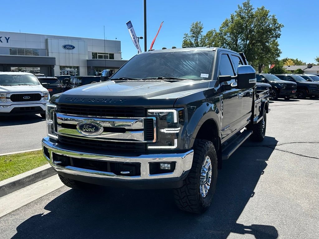 Used 2019 Ford F350 XLT w/ XLT Premium Package AWD/4WD image 6