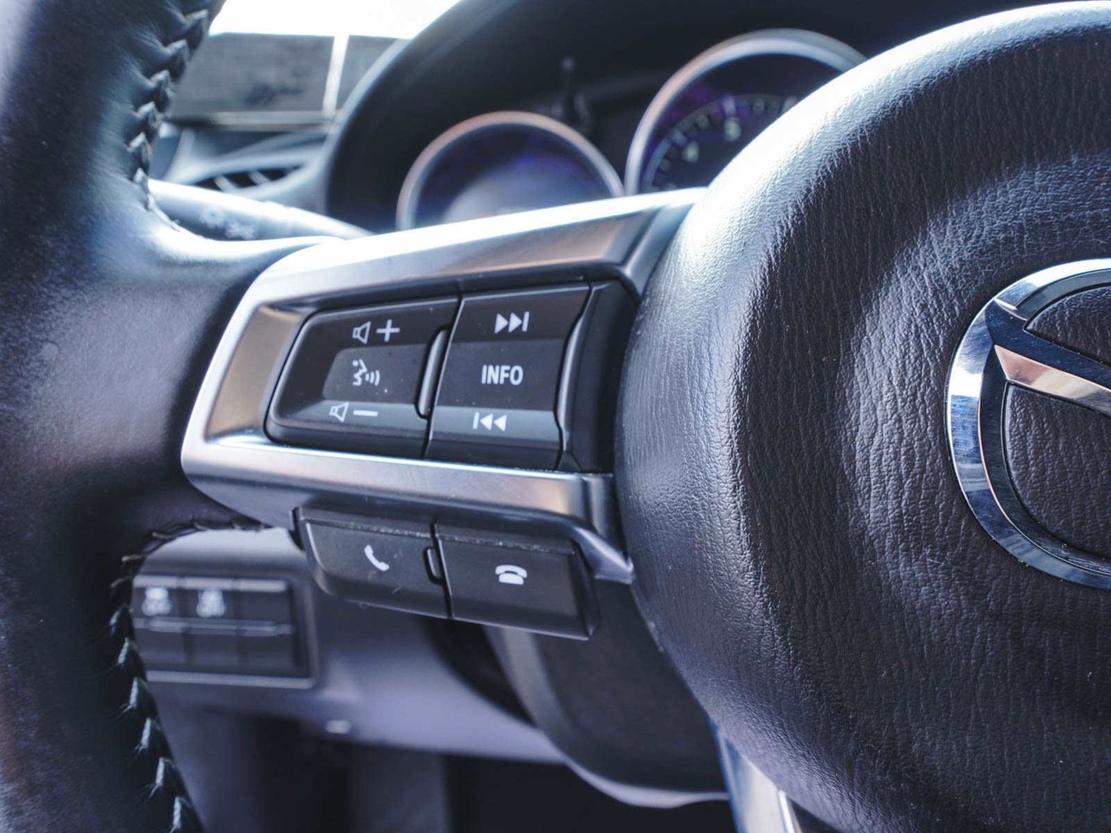 Used 2023 MAZDA MX-5 Miata Grand Touring image 18