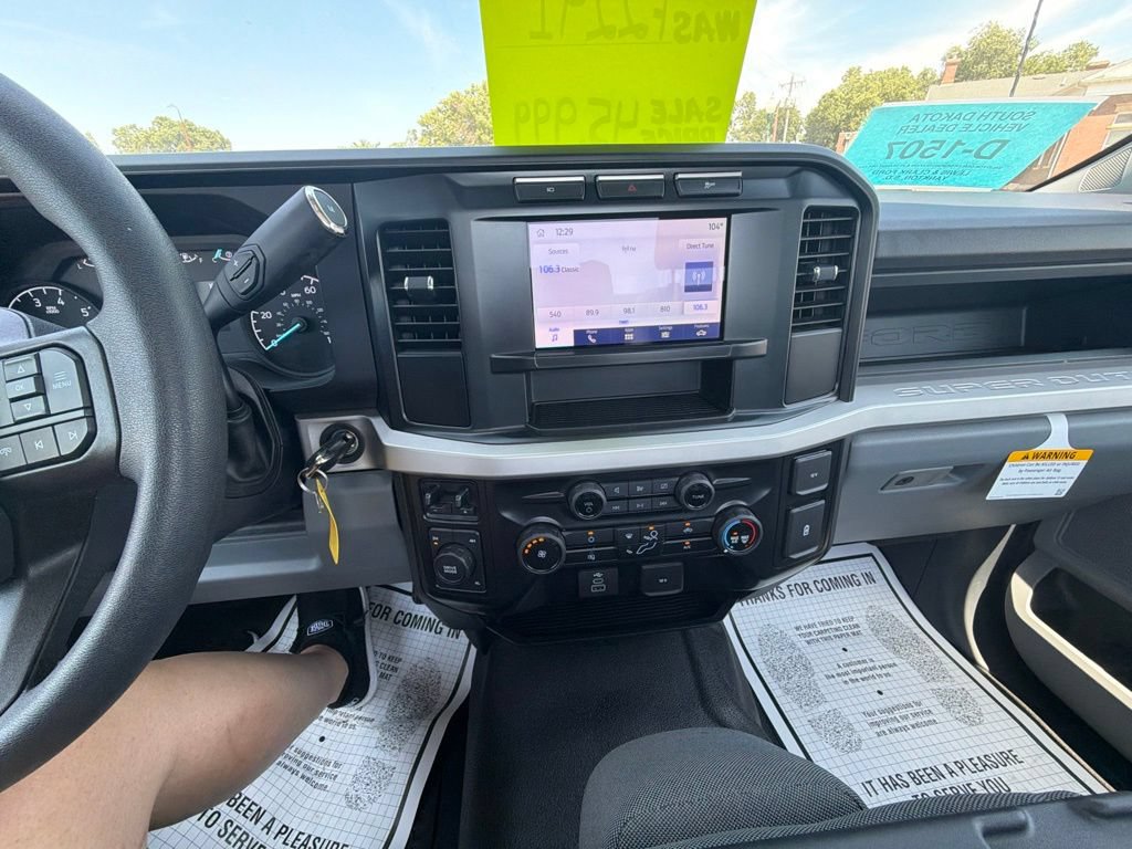 Used 2024 Ford F250 XL w/ 360-Degree Camera Package AWD/4WD image 14