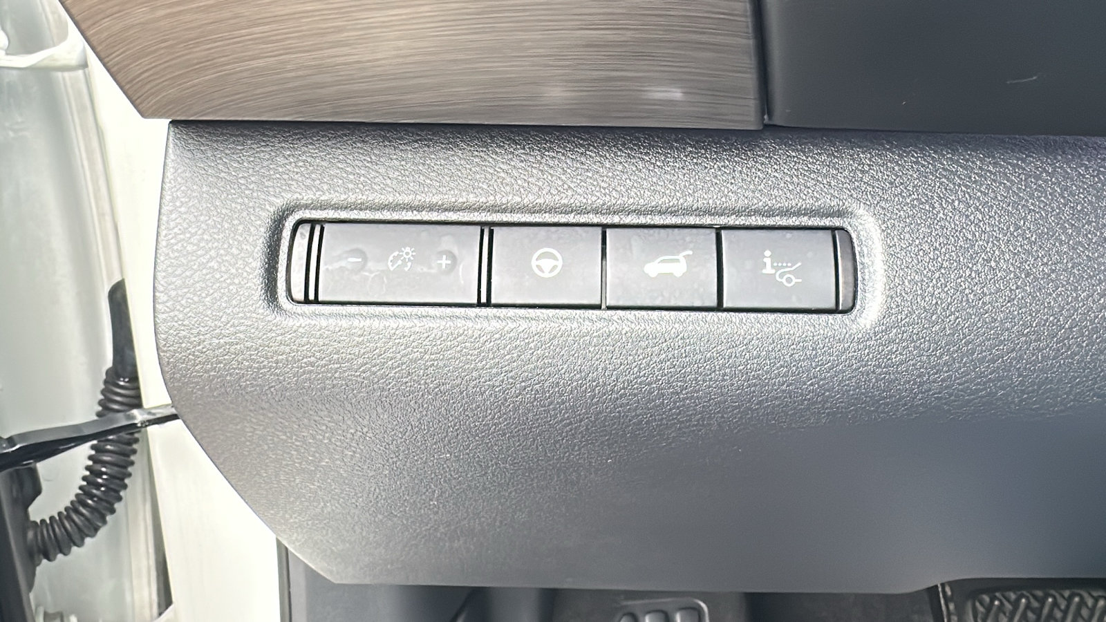 Certified 2023 Nissan Pathfinder Platinum AWD/4WD image 15