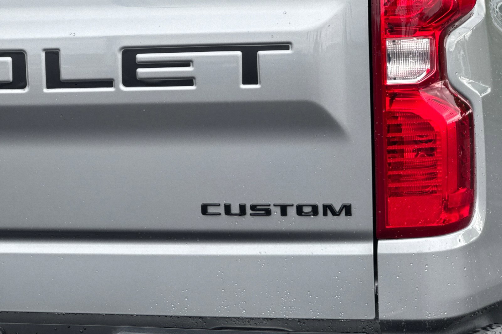 Used 2024 Chevrolet Silverado 1500 Custom w/ LPO, Dark Essentials Package RWD image 25