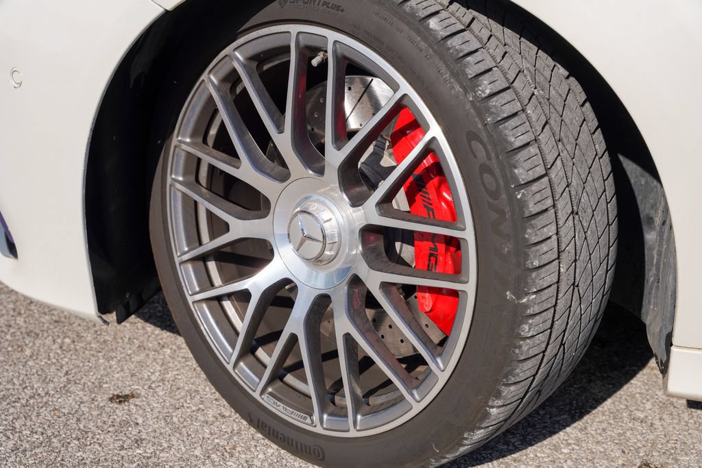 Used 2018 Mercedes-Benz C 63 AMG S image 3