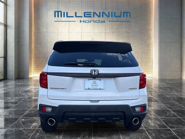 Used 2023 Honda Passport EX-L image 4