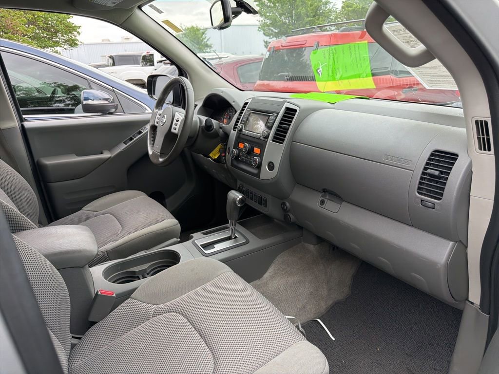 Used 2018 Nissan Frontier SV w/ Value Truck Package image 7