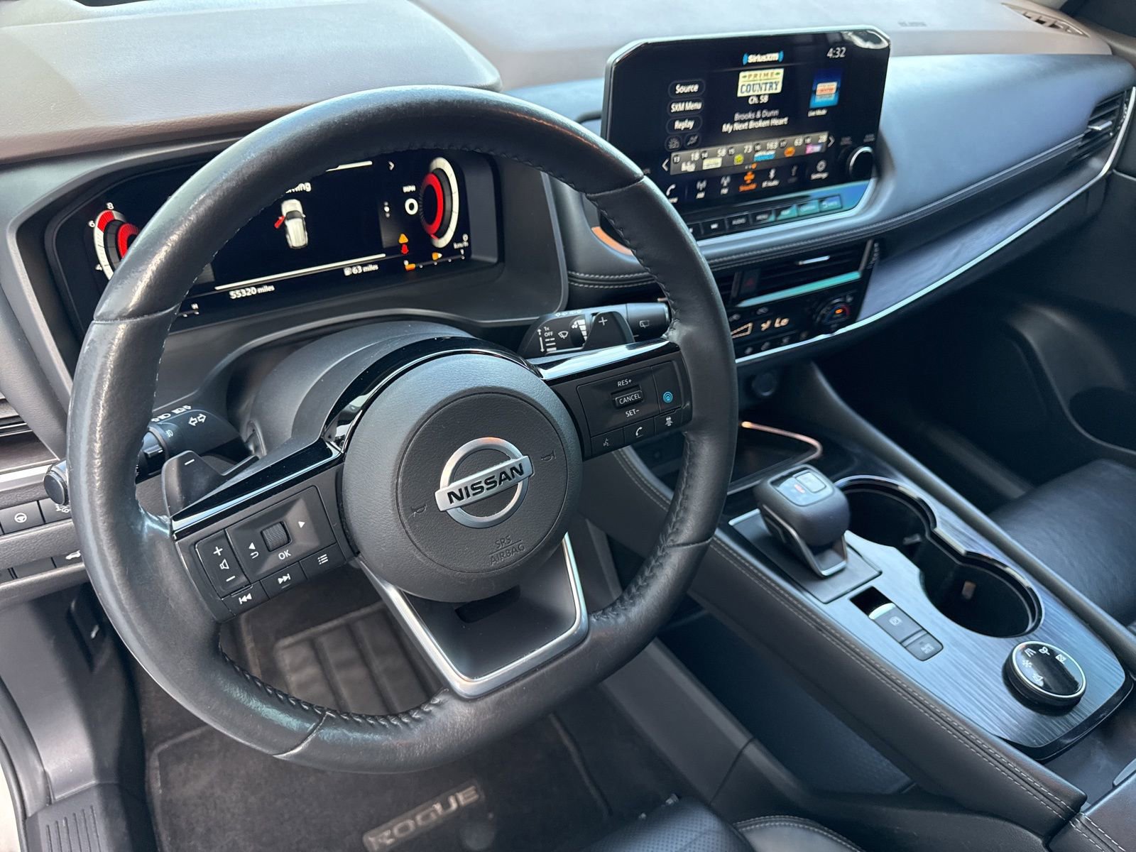 Used 2021 Nissan Rogue Platinum image 22