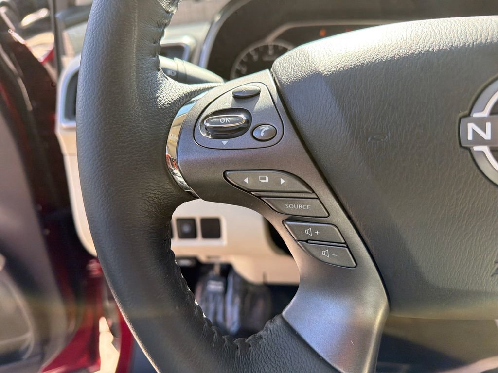 Used 2023 Nissan Murano SL w/ Cargo Package image 21