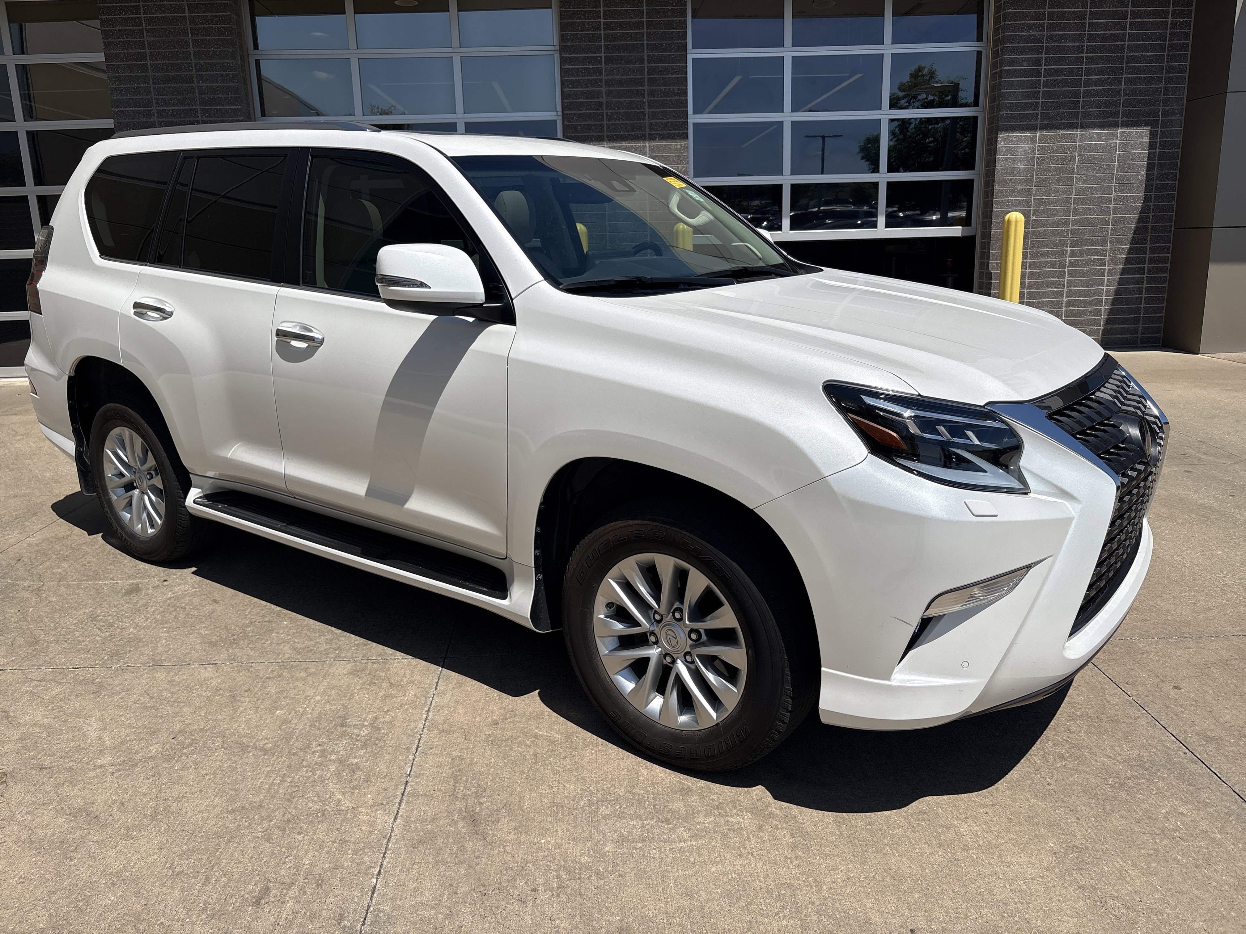 Used 2023 Lexus GX 460 Premium w/ Premium Package AWD/4WD image 30