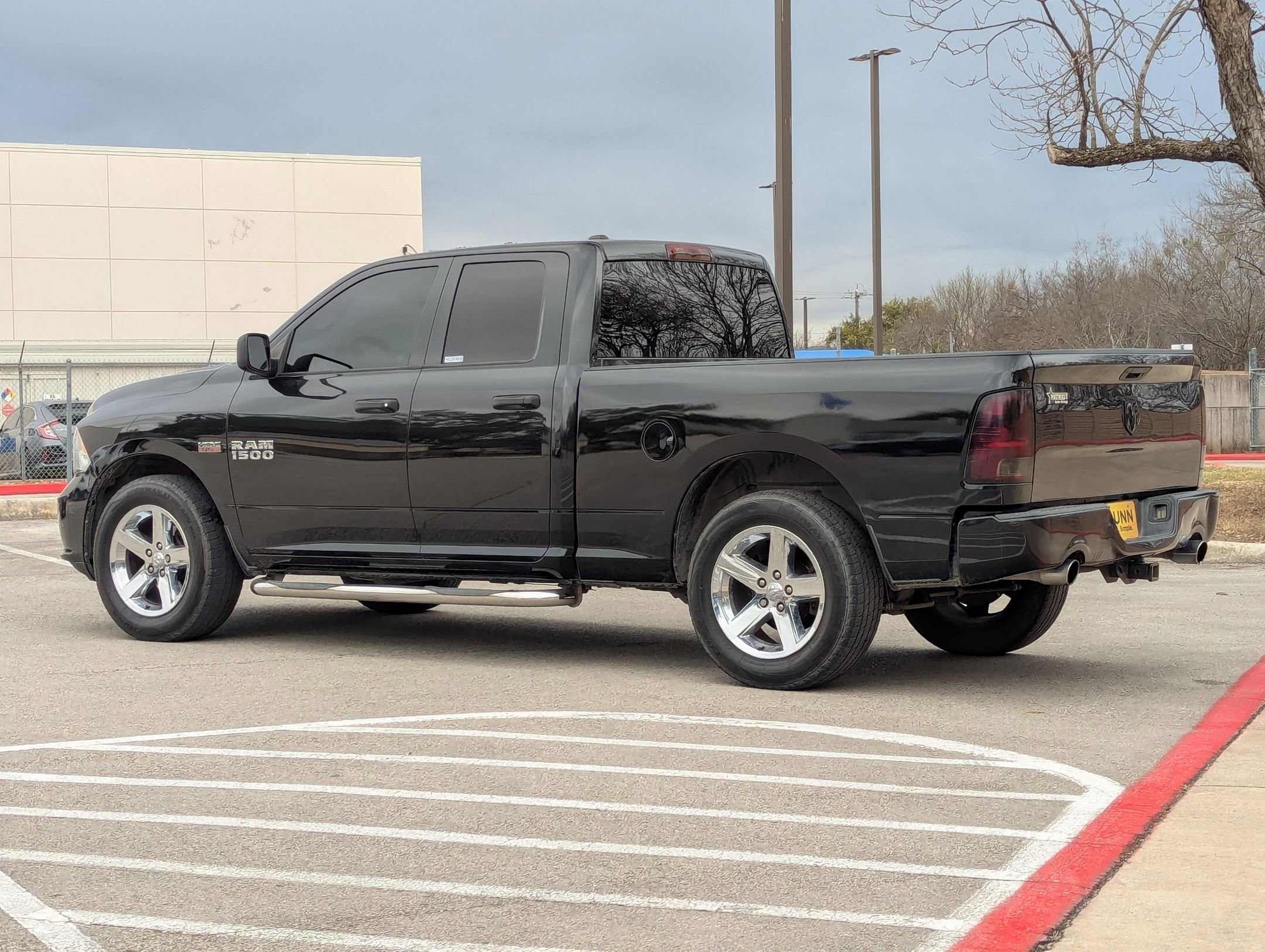 Used 2015 RAM 1500 Express image 6