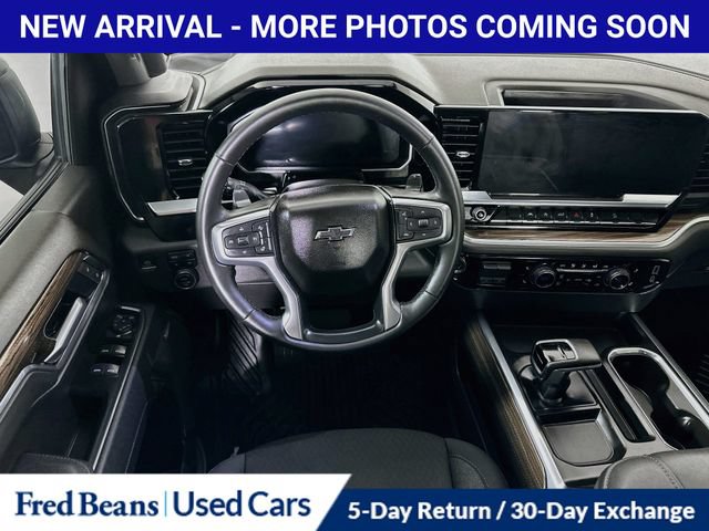 Used 2026 Chevrolet Silverado 1500 LT Trail Boss w/ Convenience Package II AWD/4WD image 31