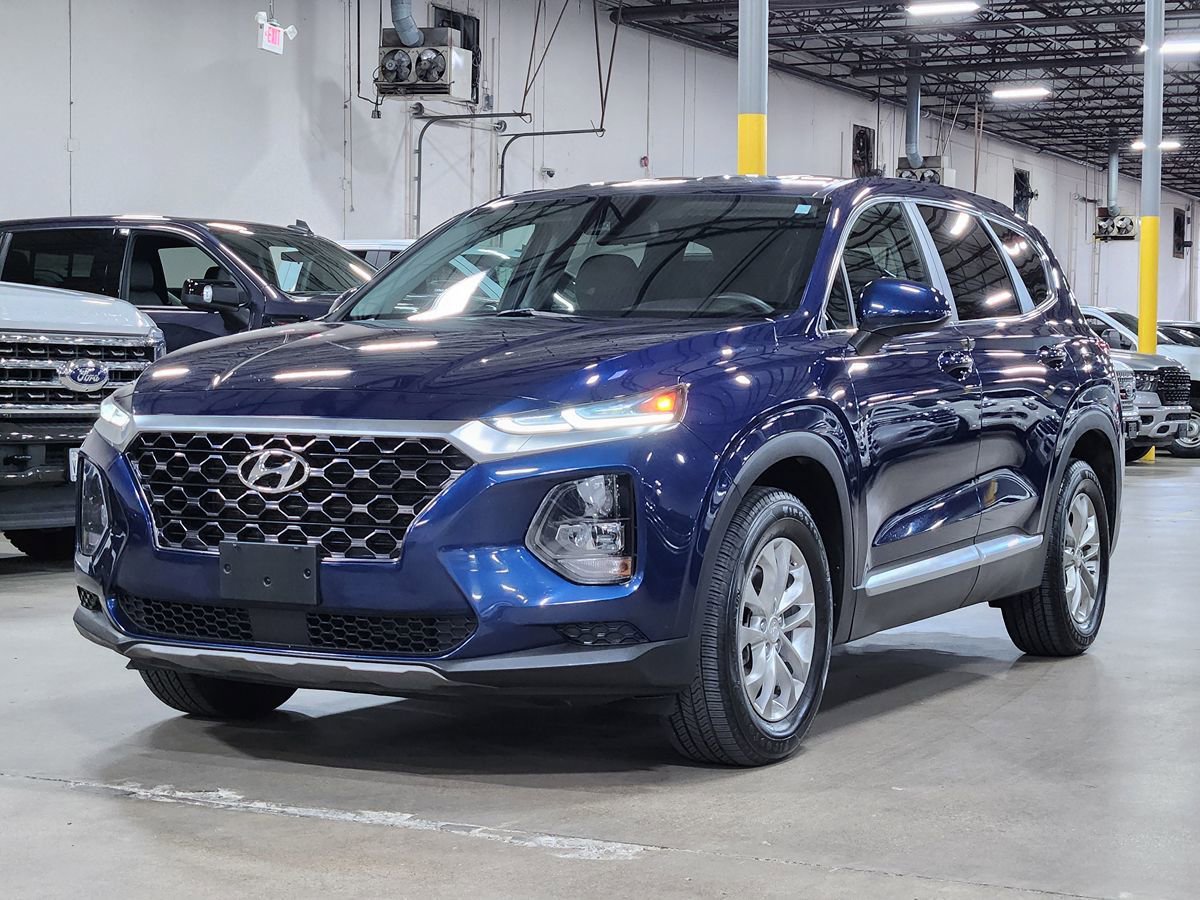 Used 2019 Hyundai Santa Fe SE image 4