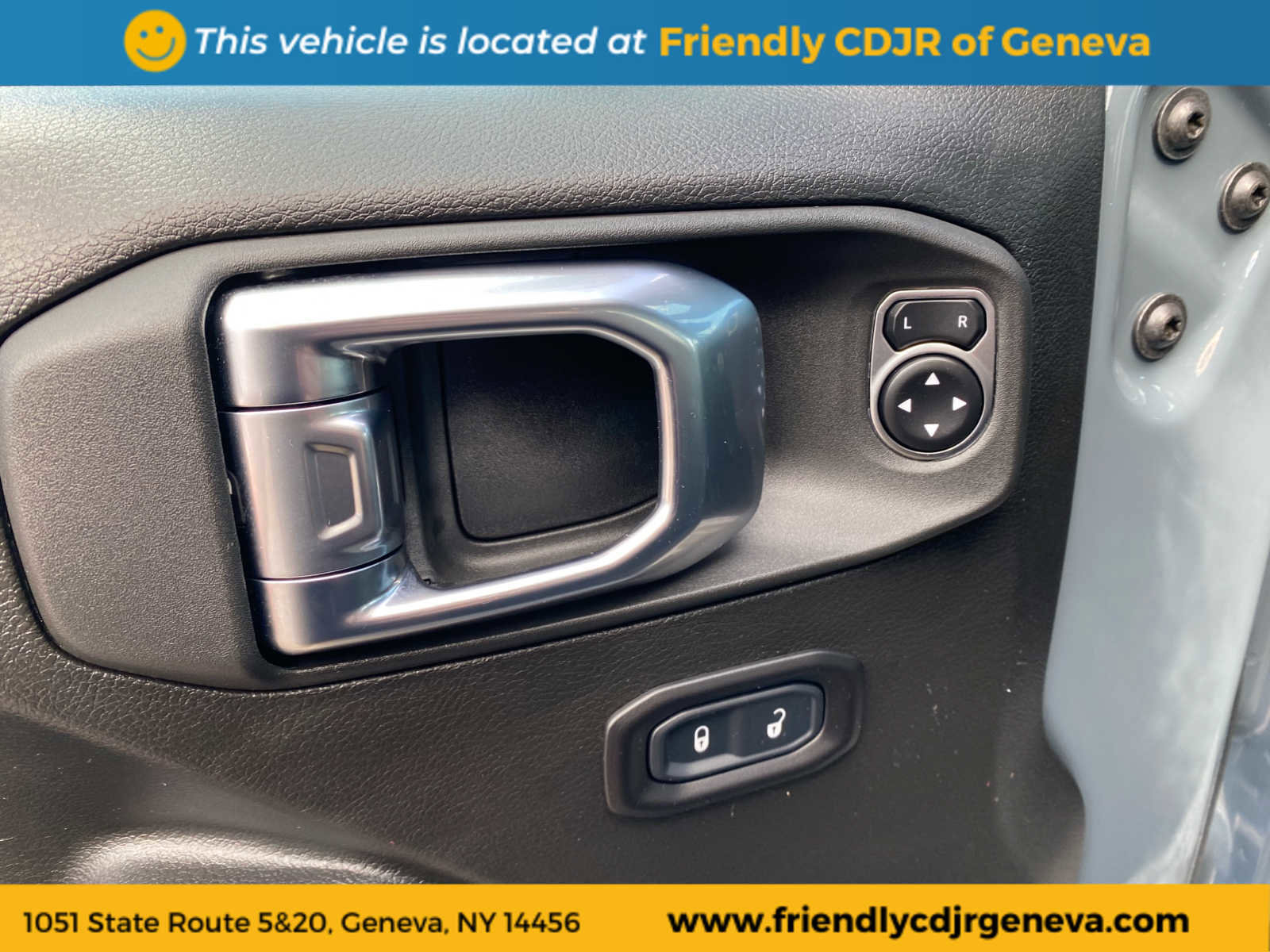 Used 2025 Jeep Wrangler Sport S image 20