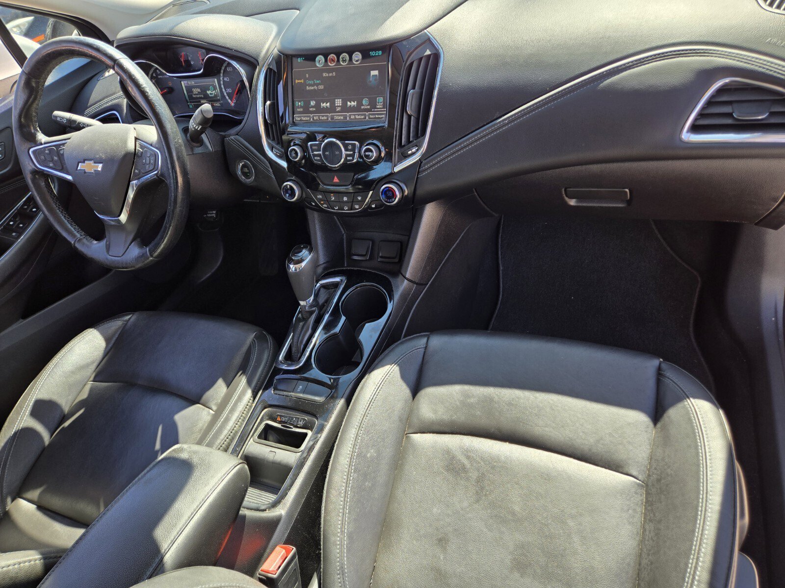 Used 2016 Chevrolet Cruze Premier FWD image 14