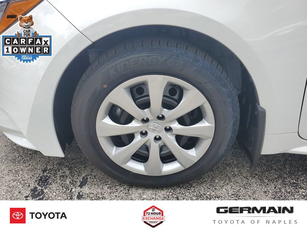 Used 2026 Toyota Corolla LE FWD image 12