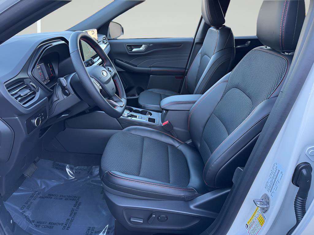 New 2026 Ford Escape ST-Line w/ Tech Pack #1 FWD image 11
