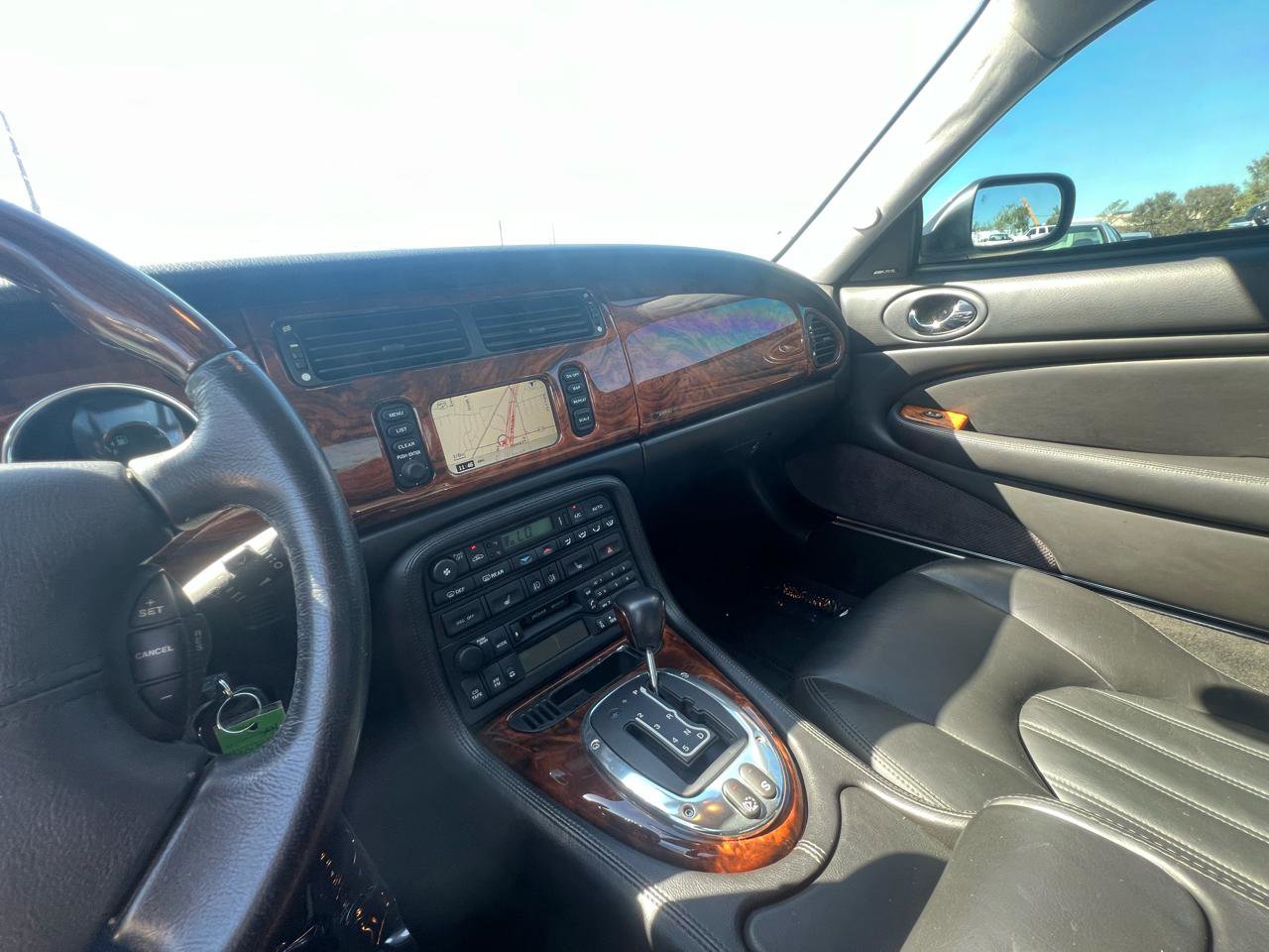 Used 2006 Jaguar XK8 Coupe RWD image 21