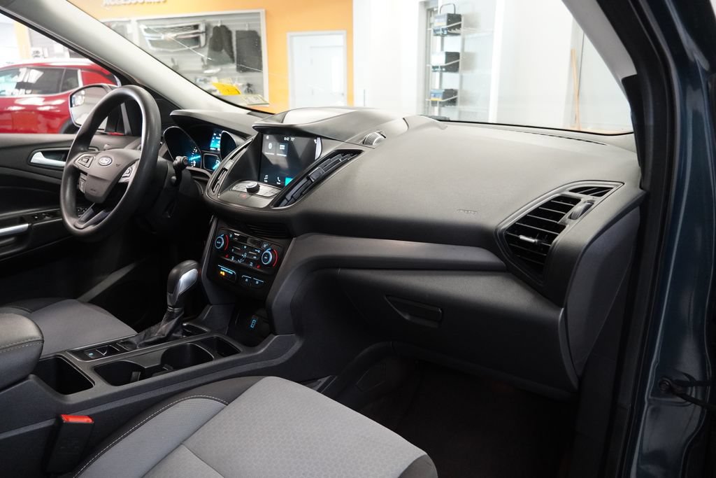 Used 2019 Ford Escape SE AWD/4WD image 36