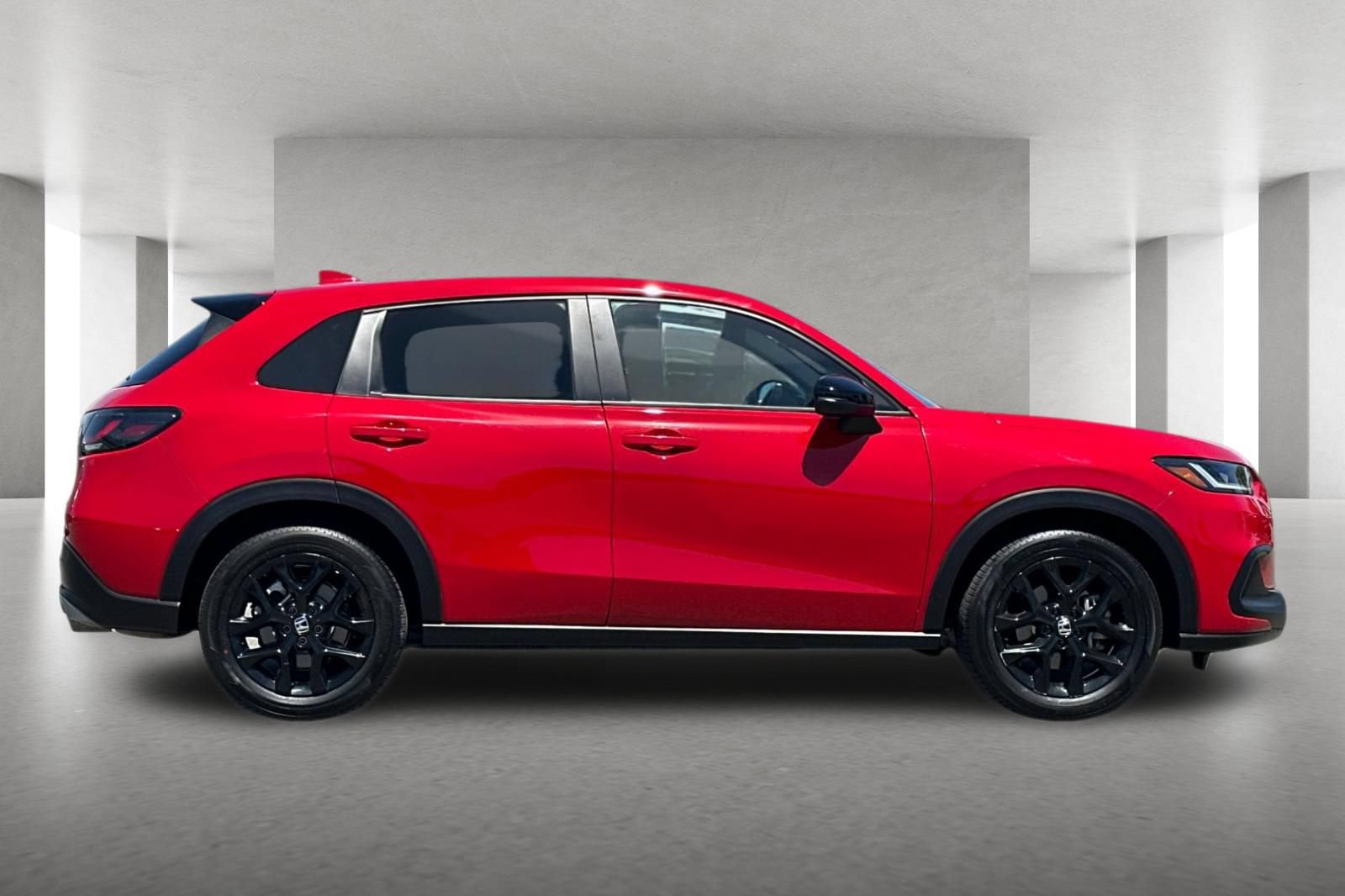 Certified 2025 Honda HR-V Sport image 3