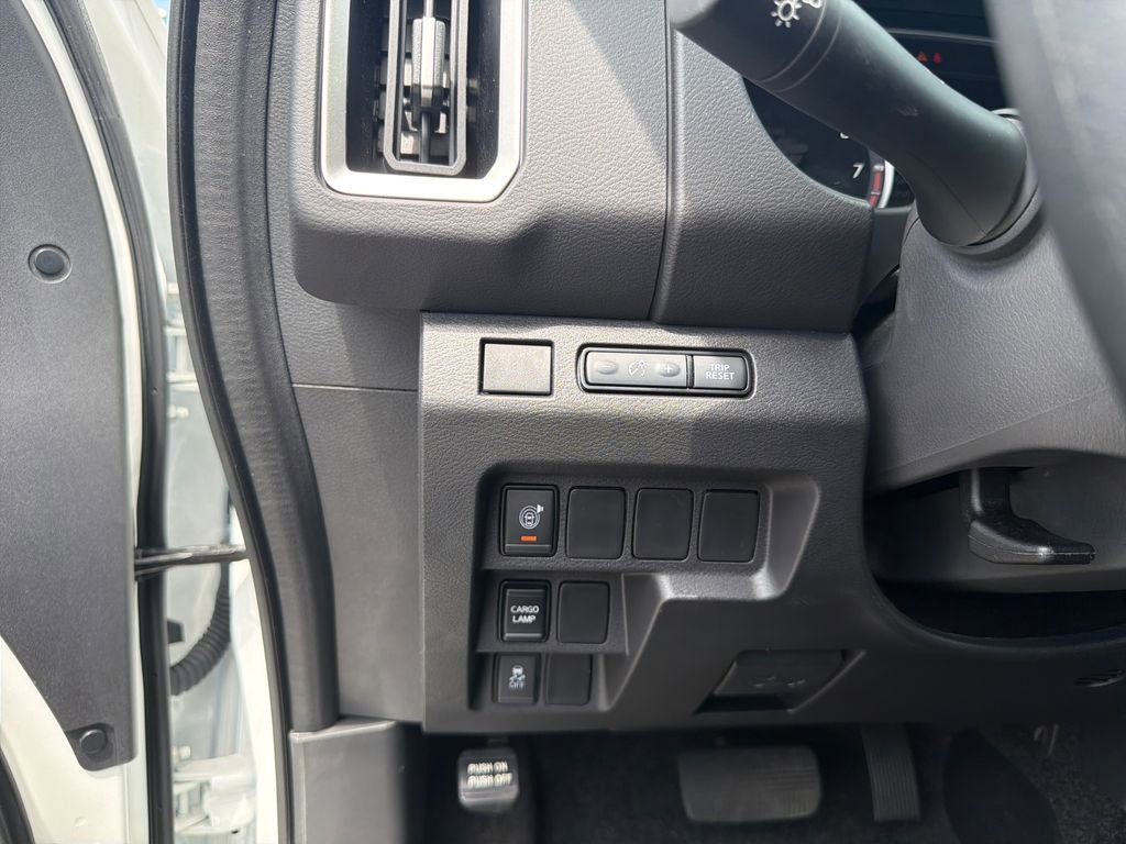 Certified 2025 Nissan Frontier SV RWD image 24