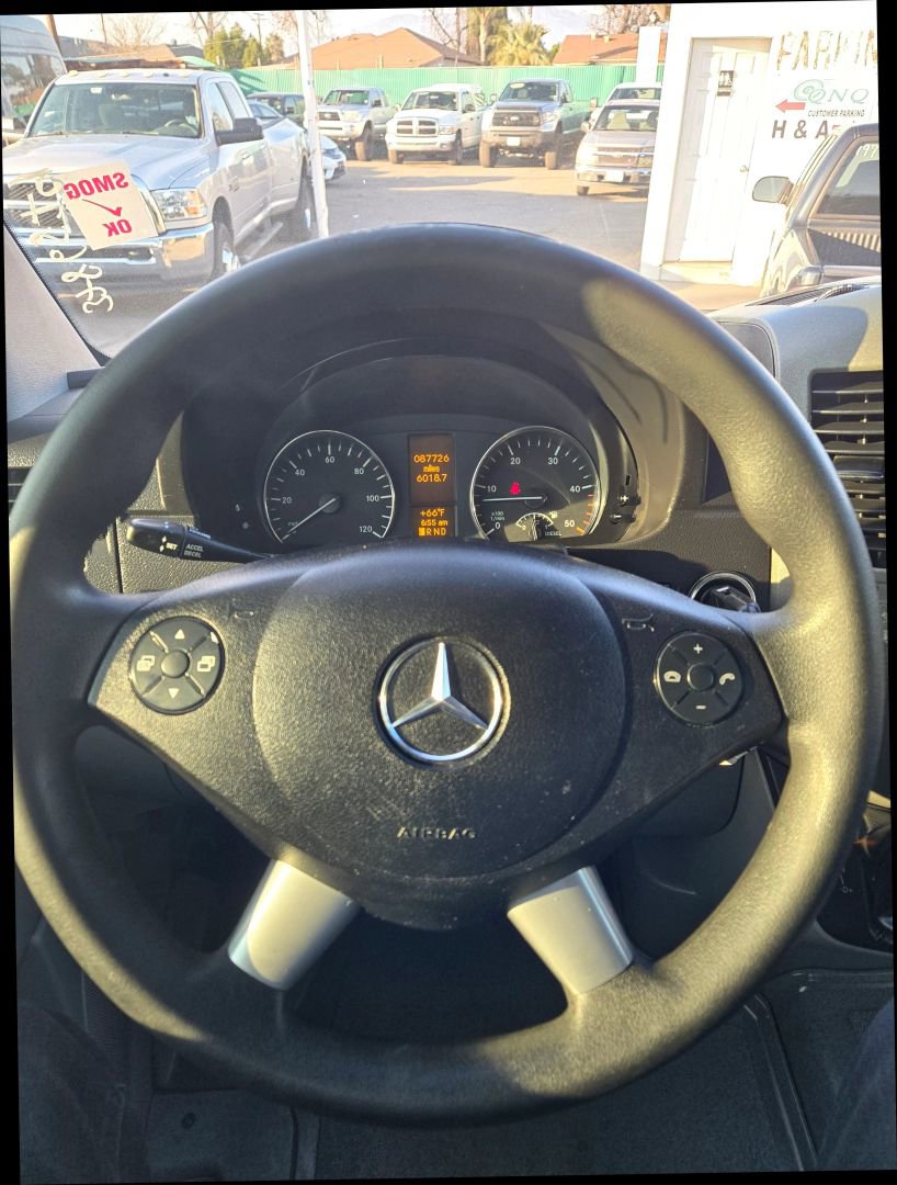 Used 2017 Mercedes-Benz Sprinter 2500 image 15