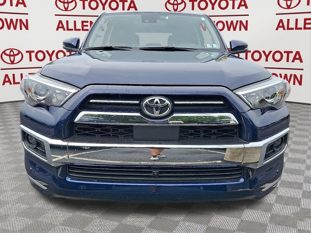 Used 2024 Toyota 4Runner Limited AWD/4WD image 2