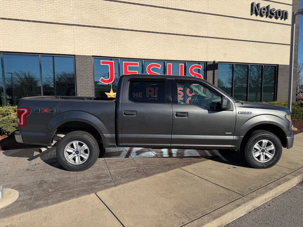 Used 2017 Ford F150 XLT image 3