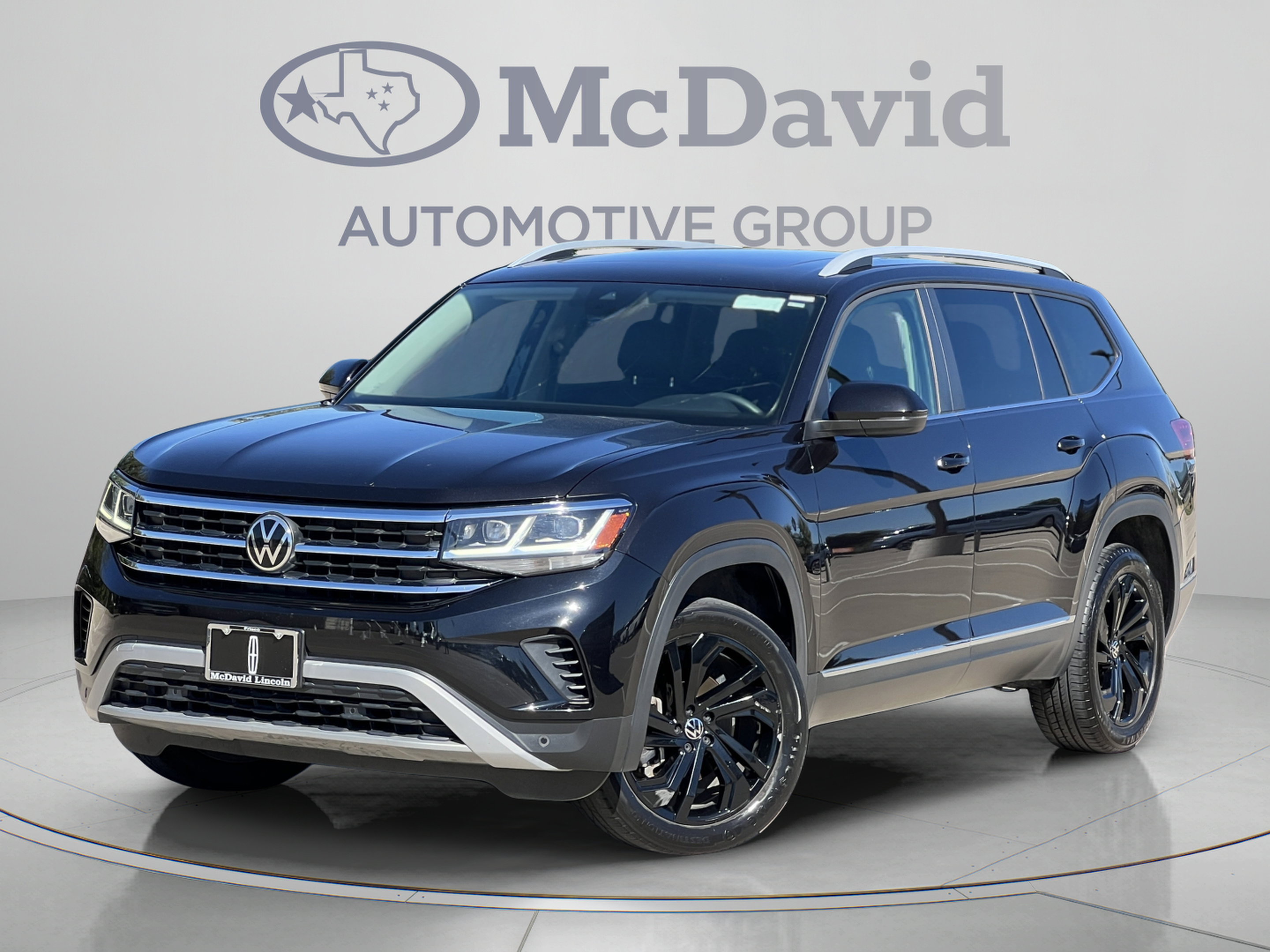 Used 2021 Volkswagen Atlas SEL FWD image 2