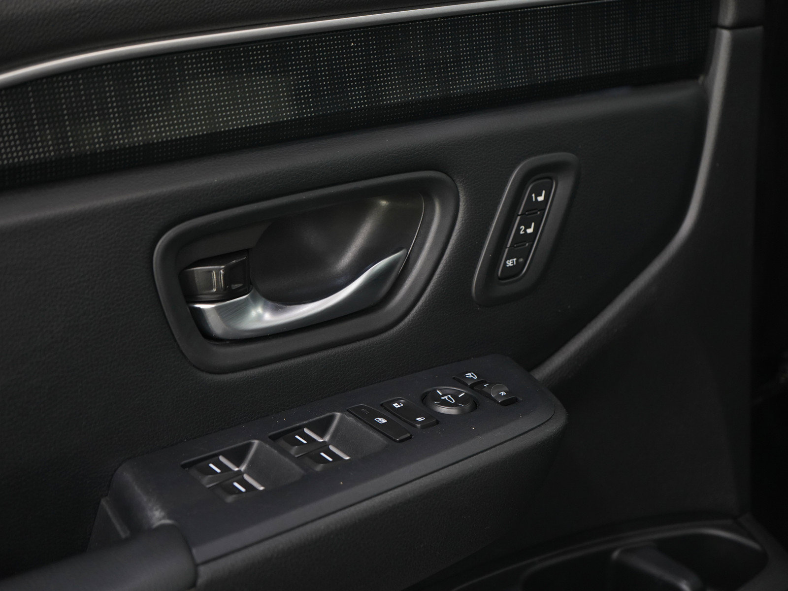 Used 2024 Honda Pilot Elite image 24