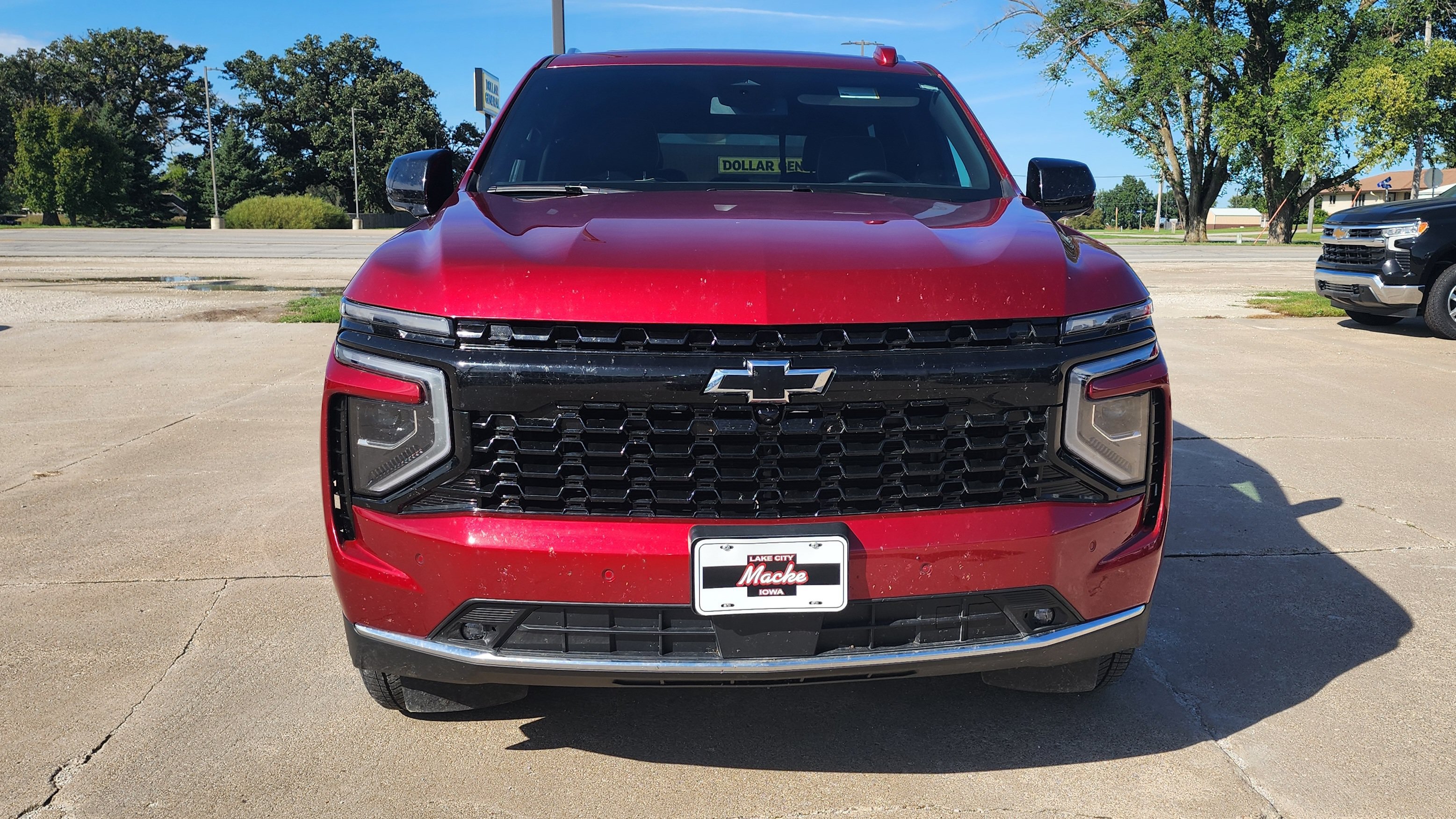 Certified 2026 Chevrolet Tahoe Premier AWD/4WD image 2