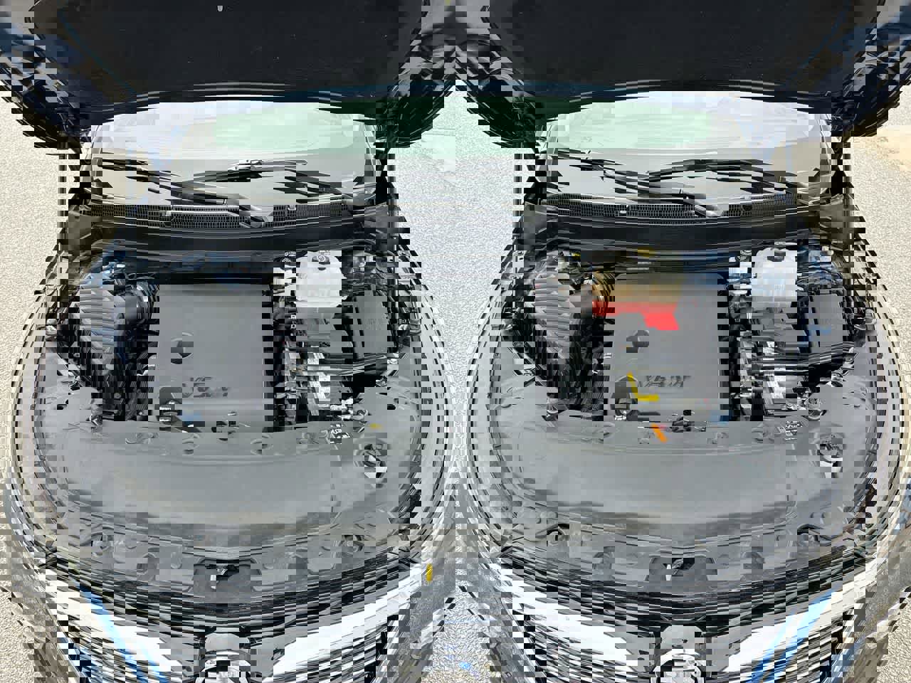 Used 2024 Buick Enclave Essence image 28