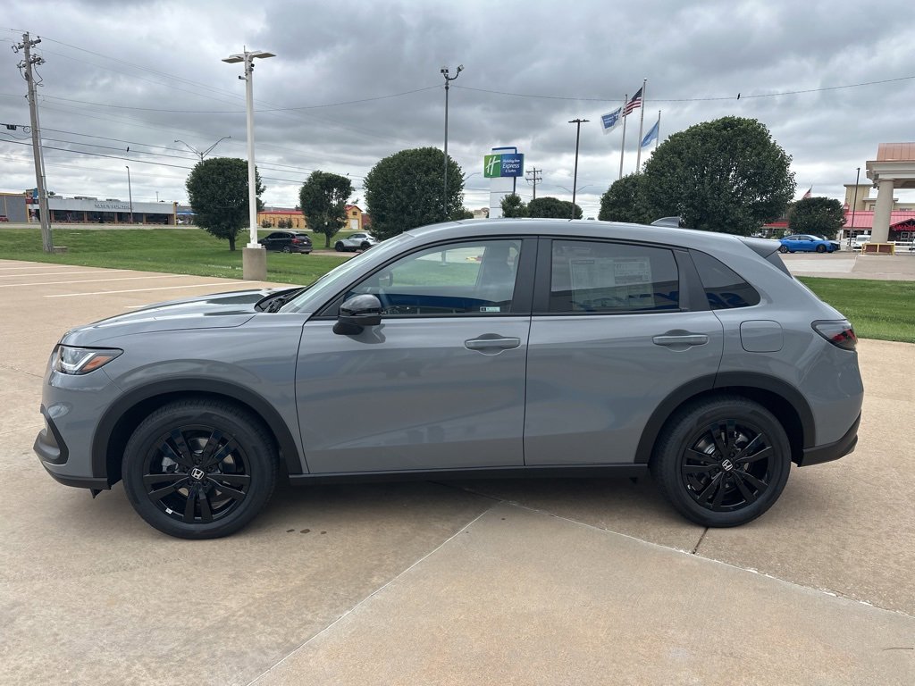 New 2026 Honda HR-V Sport image 5