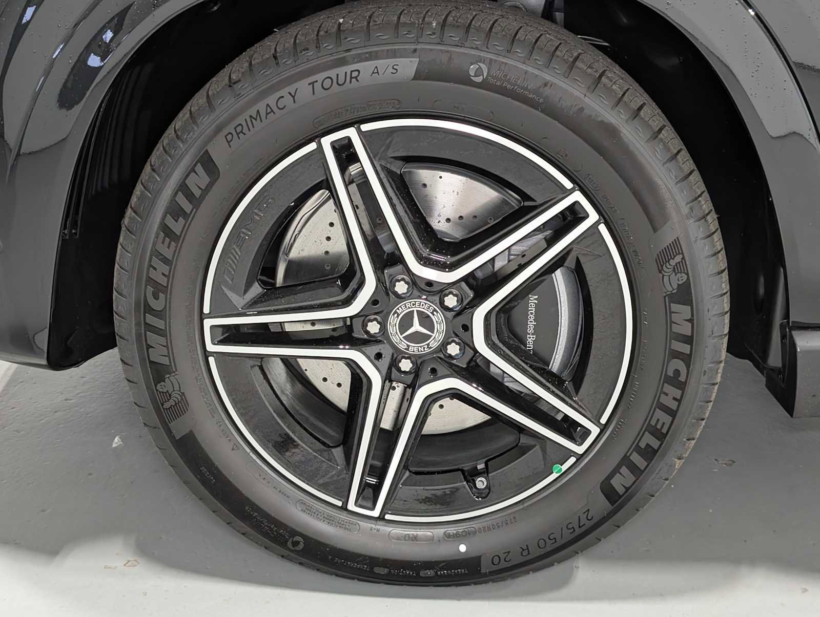 New 2026 Mercedes-Benz GLE 580 4MATIC image 3
