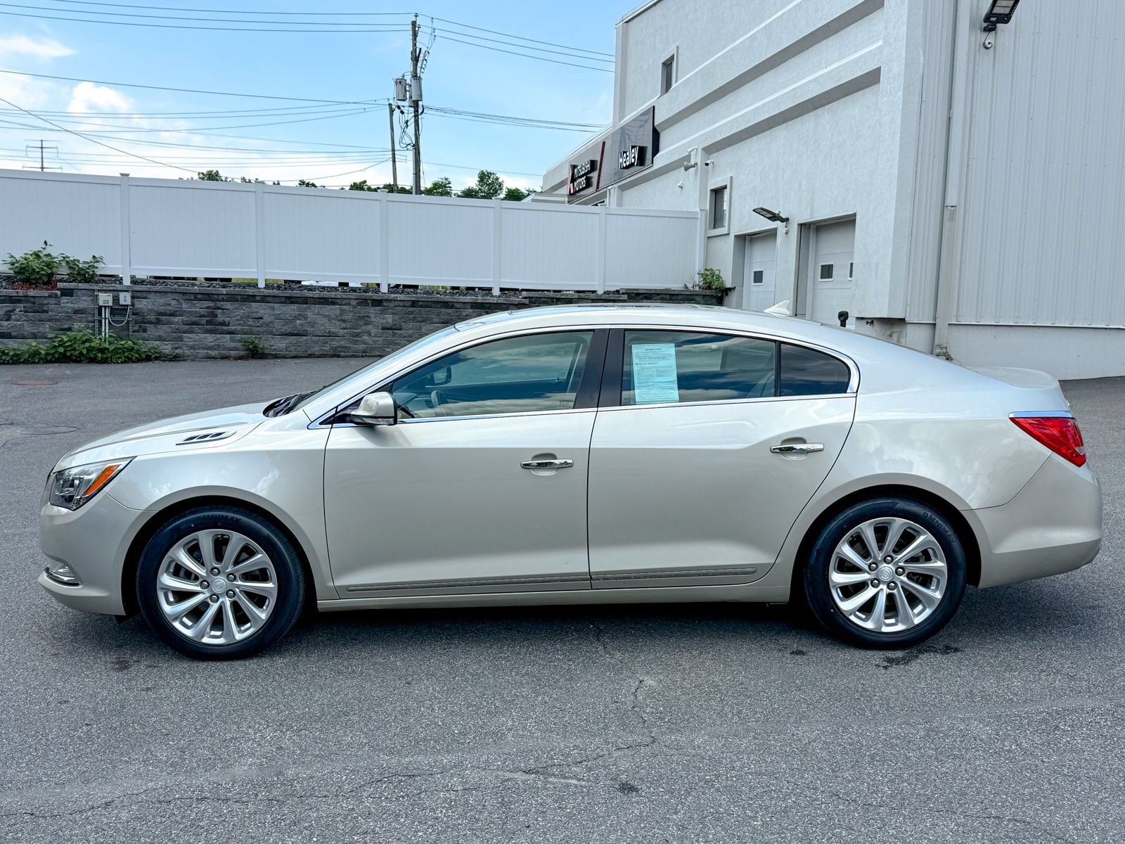 Used 2014 Buick LaCrosse Leather FWD image 4