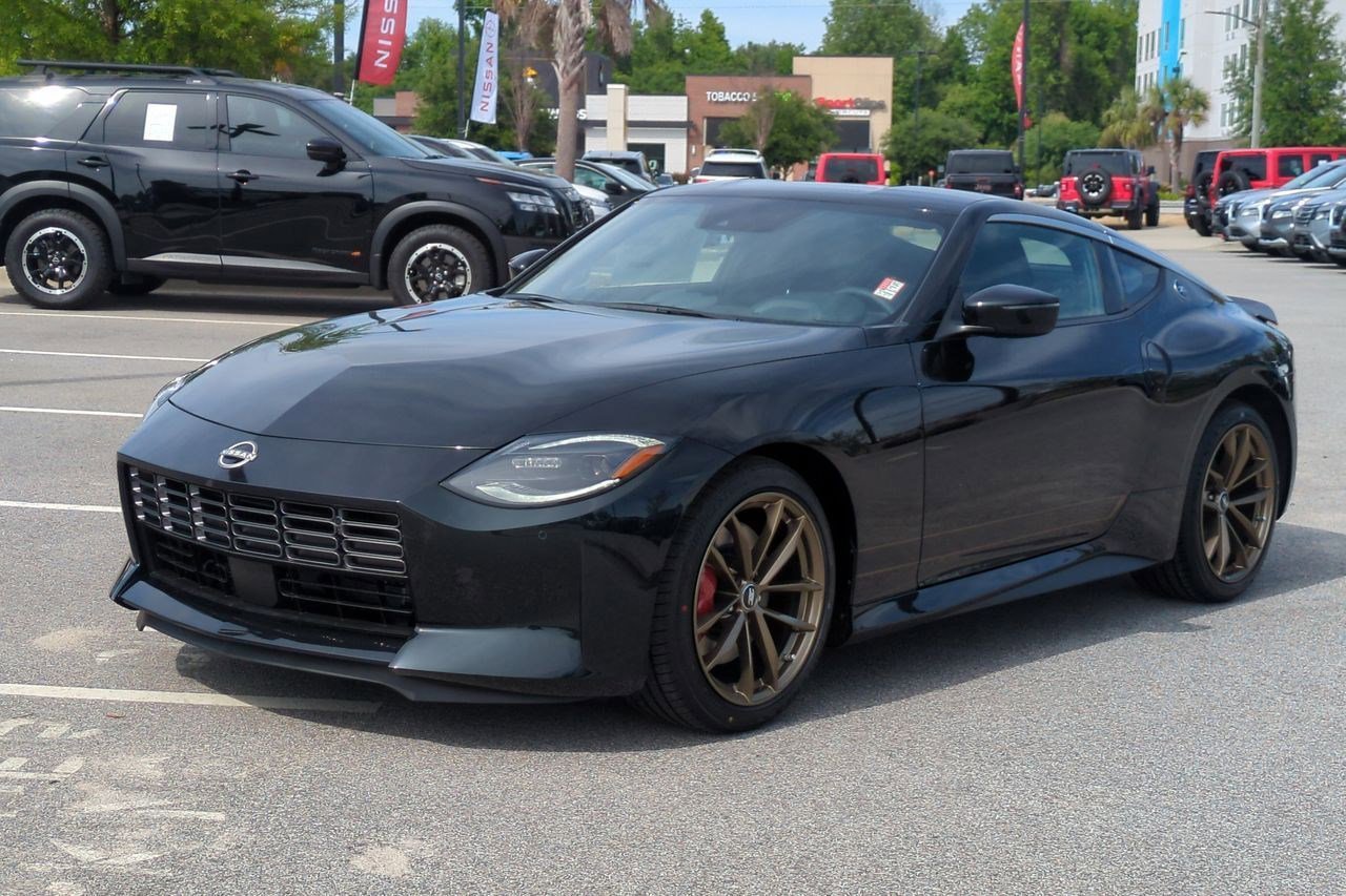 New 2026 Nissan Z Performance RWD image 8