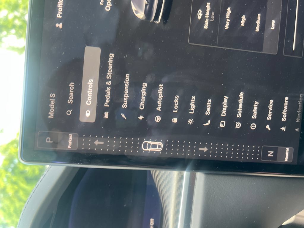 Used 2024 Tesla Model S Plaid AWD/4WD image 24