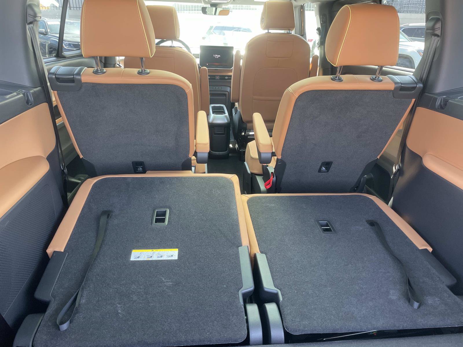 Certified 2025 Volkswagen ID. Buzz Pro S Plus AWD/4WD image 5